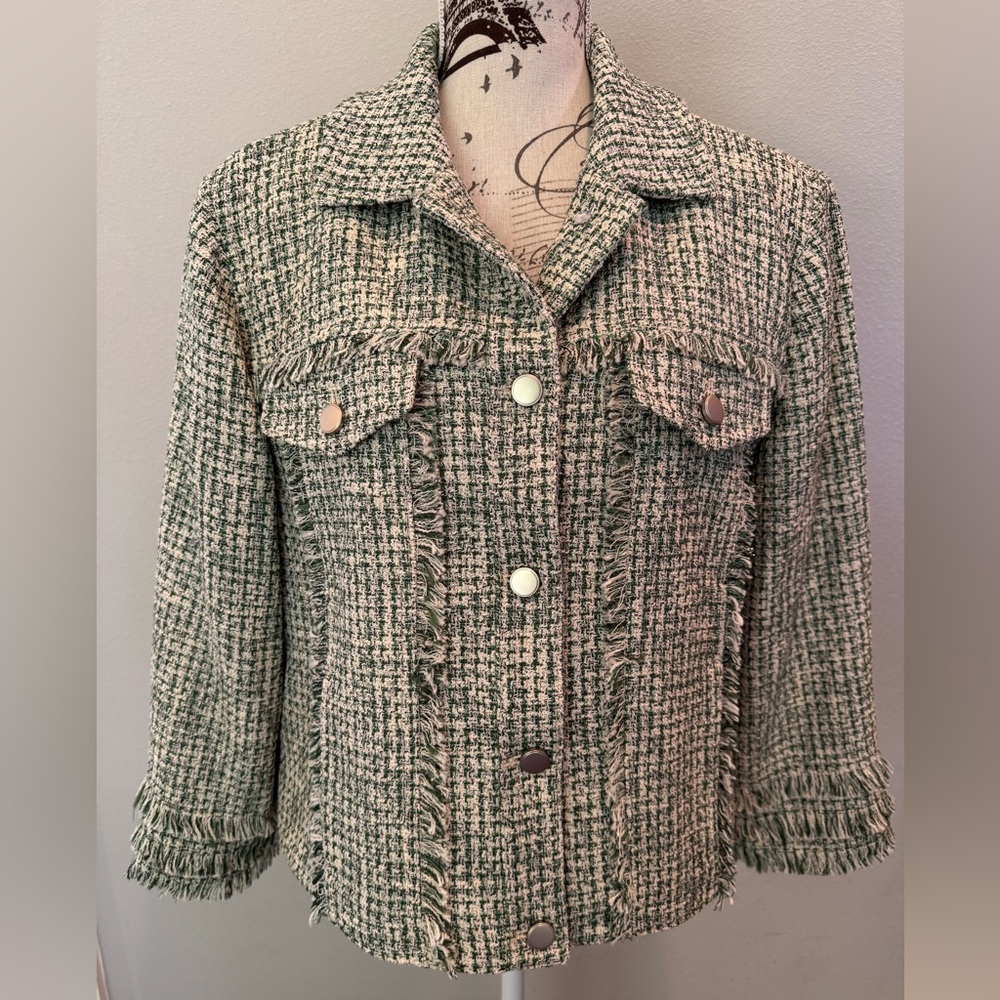 NWT Chico's Textured Green Blazer